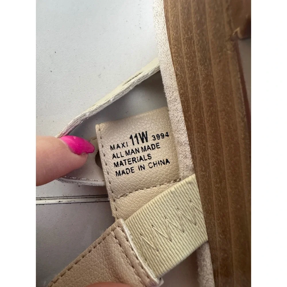 Cloudwalkers Maxi Wedge Gladiator‎ Sandals Women 11W Cream Studded Strappy Boho
